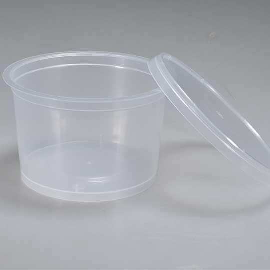 clear plastic juice cups